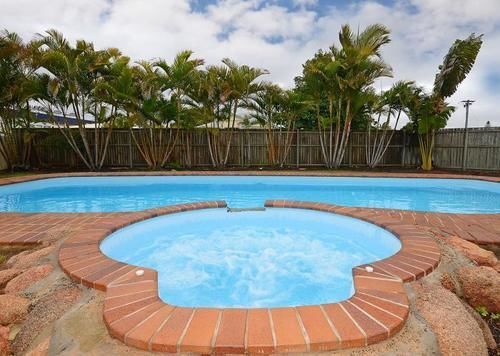 Urangan Motor Inn Hervey Bay Exterior photo